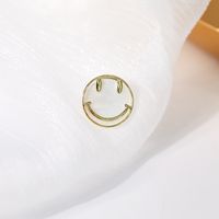 Jewelry Anti-glare Neckline Cute Smiley Small Brooch Coat Cardigan Pin Wholesale Nihaojewelry sku image 1