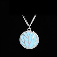 Hollow Luminous Tree Pattern Pendant Necklace Bracelet Glowing Dark Jewelry Wholesale Nihaojewelry sku image 3
