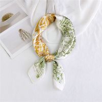 Small Square Scarf  Neck Protector Korean Suit Small Scarf Wholesale Nihaojewelry sku image 7