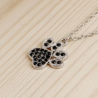 Necklace Fashion Cute Personality Pet Dog Paws Diamond Pendant Necklace Clavicle Chain Accessories Wholesale Nihaojewelry main image 4