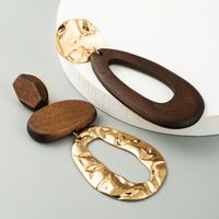 New Retro Drop-shaped Alloy Wood Earrings Exaggerated Long Earrings Wholesale Nihaojewelry main image 2