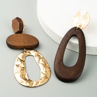 New Retro Drop-shaped Alloy Wood Earrings Exaggerated Long Earrings Wholesale Nihaojewelry main image 5