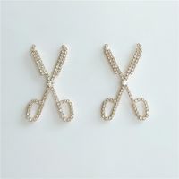 Fashion Rhinestone Scissors Earrings Women New Korean Diamond Earrings main image 1