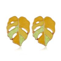 Fashion Metal Wild Contrast Color Maple Temperament Exaggerated Earrings Wholesale Nihaojewelry main image 6