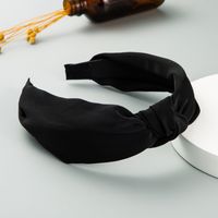 Korean Fashion Simple Solid Color Fabric Knotted Hair Band With Wide-brimmed Headband Wholesale Jewelry main image 3