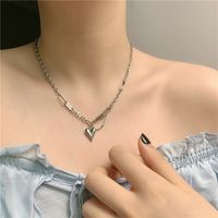 Korean Titanium Steel Niche Exquisite Love Pendant Clavicle Chain Necklace For Women main image 5