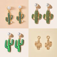Korea Simple Forest Pearl Green Cactus Earrings Wholesale Nihaojewerly main image 1