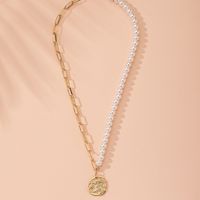 New Fashion  Round Pearl Stitching  Alloy Clavicle Chain  Wholesale main image 2