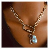 Fashion Link Buckle Special-shaped Pearl Alloy Clavicle Chain Necklace For Women main image 1
