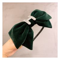 Korea Retro British Style Small Fragrance Velvet Bow Rhinestone H Headband sku image 3