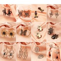 Retro Spider Plating Alloy Artificial Gemstones Earrings main image 1
