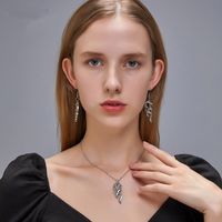 New Hip-hop Flame-shaped Alloy Pendant Necklace Earrings For Women Jewelry Set main image 6