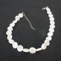 Korean Shaped Pearl Women's Fashion Clavicle Chain Necklace Wholesale main image 4