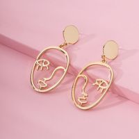 Fashion Golden Face Stud Contour Alloy Earrings Exaggerated  Wholesale main image 4
