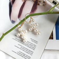 Europäische Und Amerikanische Mode Neue Ohrringe Korea Dongdaemun Temperament Perlen Ohrringe Frauen Kreuz Perlen Ohrringe main image 4
