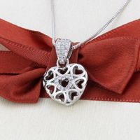 Fashion Simple Inlaid Zirconium Hollow Heart-shaped Copper Necklace New Love Pendant main image 4