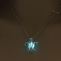 Hot Sale Luminous Bead Fashion Turtle Diy Luminous Bead Pendant Halloween Necklace Wholesale Nihaojewelry sku image 1