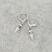 Européenne Tendance Croix-frontière Vendu Bijoux Personnalisé Punk Conique Cercle Petit Boucles D'oreilles Géométrique Quadrihedron Earclip Boucles D'oreilles Des Femmes sku image 3