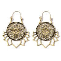 New Ethnic Style Retro Hollow Lotus Sunflower Bohemian Carved Earrings Wholesale Nihaojewelry main image 3