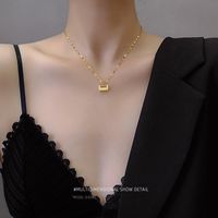 Fashion Gold Lock Pendant Geometric Titanium Steel Necklace For Women Wholesale main image 2