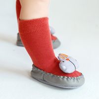 Nouvelles Chaussettes De Sol Pour Enfants Antidérapantes D&#39;intérieur Accessoires De Dessin Animé D&#39;automne Et D&#39;hiver Chaussures Et Chaussettes Pour Bébé En Gros main image 6