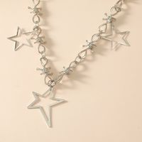 Hot-selling Geometric Exaggeration Dark Thorns Clavicle Chain Fashion Hollow Five-pointed Star Alloy Necklace main image 3