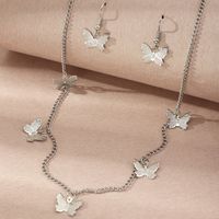 Fashion Women's Butterfly Alloy Earrings Necklace Set Wholesale main image 4
