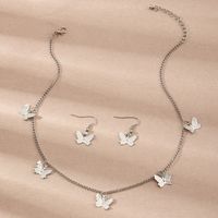 Fashion Women's Butterfly Alloy Earrings Necklace Set Wholesale sku image 1