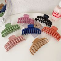 Korea Large Bathing Simple  Hair Clip  Wholesale main image 1