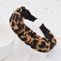 Leopard Print Headband Ladies Wide-sided Cross-knotted Retro Fabric Headband Creative Headwear Wholesale sku image 5