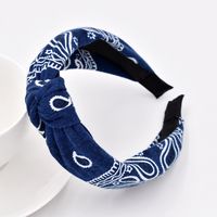 New Knitted Retro Baroque Cashew Flower Headband Ethnic Style Cross Headband Hair Accessories sku image 5