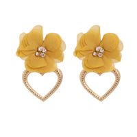 Fashion Exaggerated Heart-shaped Alloy Brand Women's Flower Earrings sku image 1