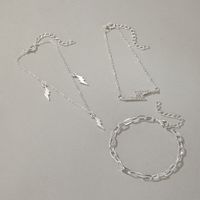Nouveau Bracelet À La Mode Pour Femmes À La Mode Avec Des Éclairs Cloutés De Diamants 3 Pièces main image 4