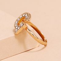 Korean Design Ring Fashion Trend Creative Compact G Letter Ring Wholesale main image 5