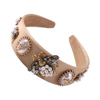 Fashion Bee Pearl Wide-edge Diamond Headband For Women Wholesale sku image 1