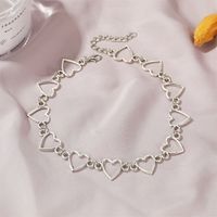 New Hollow Peach Heart Simple Love-shaped Ladies Versatile Collar Necklace sku image 1