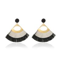 New Exaggerated Double-layer Fan-shaped Bohemian Retro Tassel Earrings Wholesale Nihaojewelry sku image 3