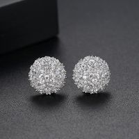 Jinsena Yao Boucles D'oreilles Coréenne Cuivre Zircon Incrusté Boucles D'oreilles Personnalisé Et Capricieux Boucles D'oreilles Fleur Sphérique Femelle Boucles D'oreilles sku image 1