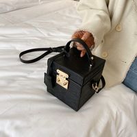 New Korean Autumn And Winter All-match Cross-body Small Square Fashion Shoulder Bag Wholesale main image 5
