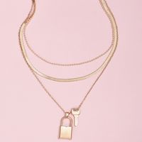 Popular Fashion Lock Key Pendant Combination Women's Necklace Wholesale main image 3