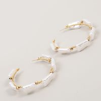 Bohemian Geometric C-shaped Large Pearl Special-shaped Pearl Earrings Wholesale main image 4