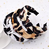 Leopard Print Snakeskin Fabric Cross-knotted Retro Broad-brimmed Headband Wholesale main image 3