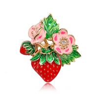 New Popular Painted Drip Enamel Fruit Strawberry Brooch All-match Brooches Wholesale sku image 2