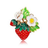 New Popular Painted Drip Enamel Fruit Strawberry Brooch All-match Brooches Wholesale sku image 1