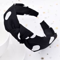 Korean New  Simple Fabric Wide-brimmed Spotted Cross Headband Wholesale sku image 3