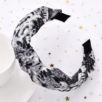 Leopard Print Snakeskin Fabric Cross-knotted Retro Broad-brimmed Headband Wholesale sku image 4