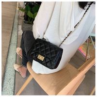 All-match Messenger New Fashion One-shoulder Diamantkette Kleine Quadratische Tasche Großhandel sku image 3