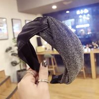 Koreanische Neue Qualität Großhandel Bronzier Stoff Nähte Kunstleder Pu Kreuz Haken Breit Krempigen Stirnband Stirnband Drücken Haar Frauen sku image 3