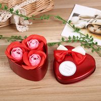 Heart Shaped Iron Box Soap Rose Valentine's Day Gift sku image 1