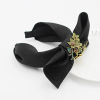 New Fashion Fabric Bowknot Flowers Diamonds All-match Personality Headband main image 3
